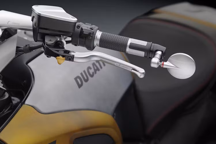 Full dàn đồ chơi trên dàn đầu, kiếng Rizoma Radial.