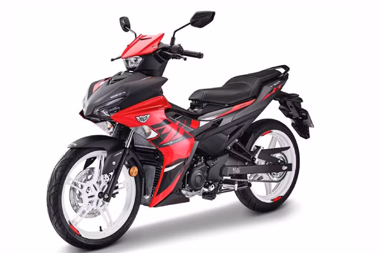 Các mẫu xe đã có mặt tại tất cả các đại lý Yamaha Motor được ủy quyền bởi Hong Leong ở Malaysia kể từ ngày 8/4/2025, đi kèm chế độ bảo hành 2 năm hoặc 20.000 km đối với các lỗi sản xuất, đồng thời khách hàng còn được tặng kèm khóa đĩa.