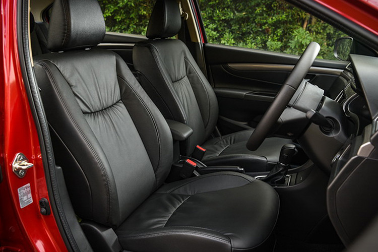 Như vậy, trở ngại lớn nhất của Suzuki Ciaz trong công cuộc canh tranh cùng các đối thủ tại phân khúc sedan hạng B là thiết kế chưa đủ sức hấp dẫn đã dần phai ở lần nâng cấp giữa vòng đời này. Trước đó dù sở hữu giá bán rẻ nhưng mẫu xe này vẫn thường xuyên nằm trong top xe bán chậm tại thị trường Việt Nam.