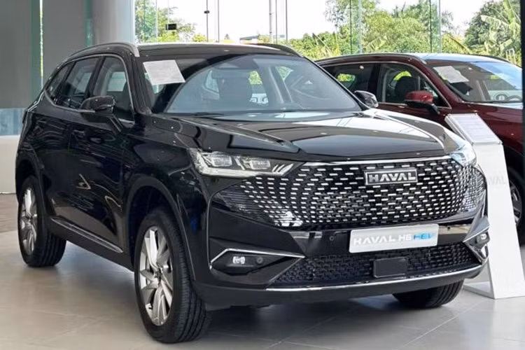 Haval H6 tai Viet Nam tiep da giam gia, niem yet con 886 trieu dong
