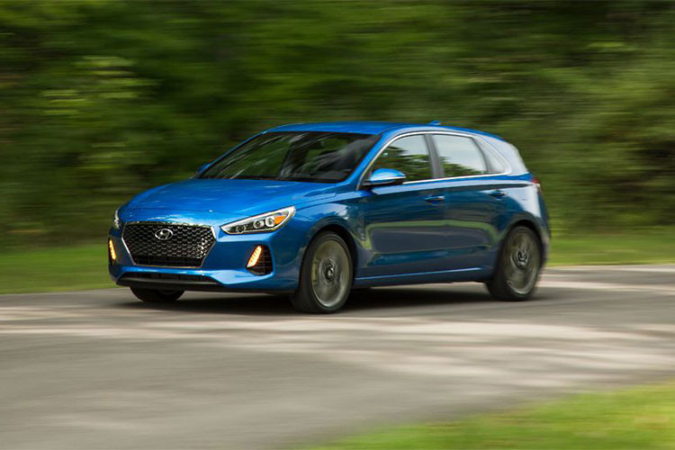 Phiên bản nâng cấp của mẫu xe Hyundai Elantra 2019 sẽ được ra mắt đầu tiên tại thị trường Hàn Quốc vào tháng 8/2018 với tên gọi Avante như truyền thống trước đây. Elantra là dòng xe khá thành công của hãng xe hơi Hyundai tại nhiều thị trường trên thế giới trong đó có Mỹ và Việt Nam.