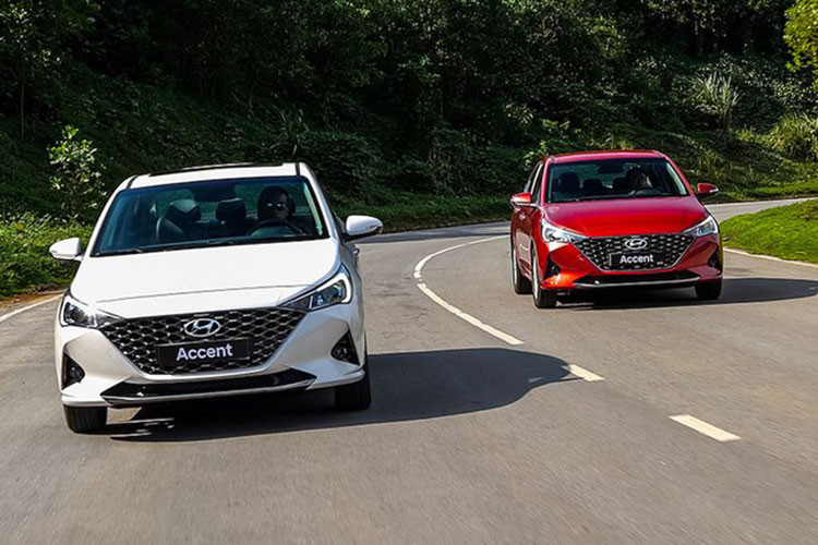 Ở vị trí dẫn đầu trong Top ôtô bán chạy nhất Việt Nam tháng 02/2023, Hyundai Accent bán chạy nhất với doanh số 1.564 xe, tăng hơn 500 xe so với tháng trước. Đồng thời, kết quả này vẫn giúp mẫu xe Accent dẫn đầu ngôi vương phân khúc Sedan hạng B trong tháng 2/2023.