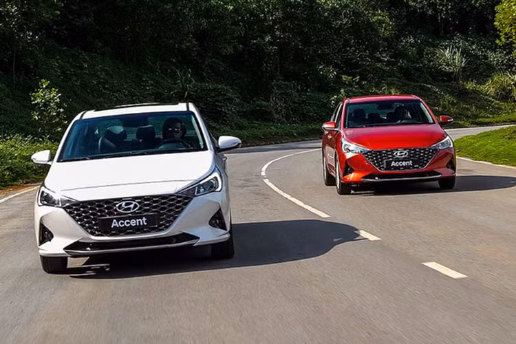 Ở vị trí dẫn đầu trong Top ôtô bán chạy nhất Việt Nam tháng 02/2023, Hyundai Accent bán chạy nhất với doanh số 1.564 xe, tăng hơn 500 xe so với tháng trước. Đồng thời, kết quả này vẫn giúp mẫu xe Accent dẫn đầu ngôi vương phân khúc Sedan hạng B trong tháng 2/2023.