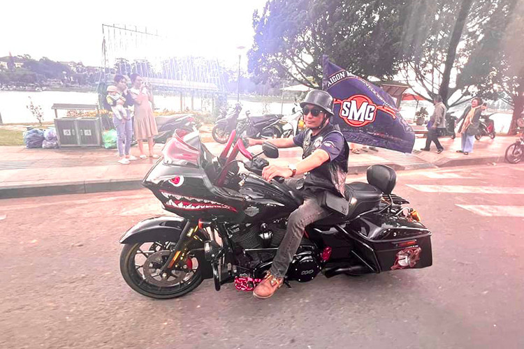 “Mặc dù nhiều các viên cũng bận rộn công việc, nhưng khi cần chúng tôi có mặt đầy đủ để hoàn thành mọi nhiệm vụ được giao. Rất nhiều người nói vui rằng chúng tôi “ăn cơm nhà vác tù và hàng tổng” nhưng được phục vụ vì phong trào chung của tỉnh là vui rồi” – Anh H.Đ. Quý - một thành viên CLB cho biết.