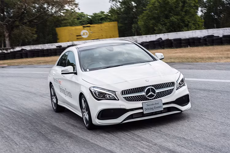 “Dream Cars” được sự đón nhận nồng nhiệt của công chúng ở các kỳ triển lãm cũng như sự quan tâm của một nhóm khách hàng nhất định. Với số lượng giới hạn, “Dream Cars” vẫn thỏa mãn những tín đồ đầy đam mê, cũng như tạo ra sự đa đạng cho văn hóa ôtô tại Việt Nam.