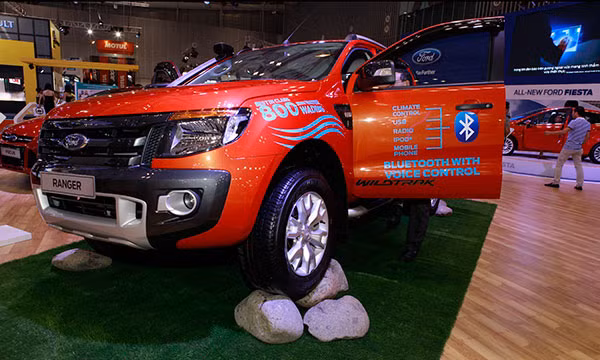 Ford Viet Nam dat ky luc 1.700 xe ban ra trong 4/2015-Hinh-2