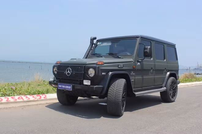 Mercedes G300 CDI Professional được trang bị động cơ diesel 3.0 lít, cung cấp sức mạnh 183 mã lực tại 3.800 vòng/phút, mô-men xoắn của xe đạt 400 Nm, với vòng tua máy chỉ từ 1.600 đến 2.800 vòng/phút.