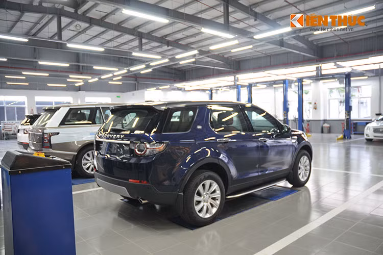Những mẫu xe Jaguar hoặc Land Rover nhập theo đường tiểu ngạch sẽ vẫn được hưởng chế độ bảo dưỡng, sửa chữa chính hãng.