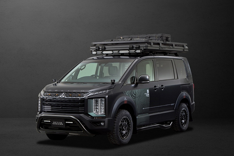 Mitsubishi Outlander PHEV "lột xác" cực ngầu tại Tokyo Auto Salon Mitsubishi Outlander PHEV