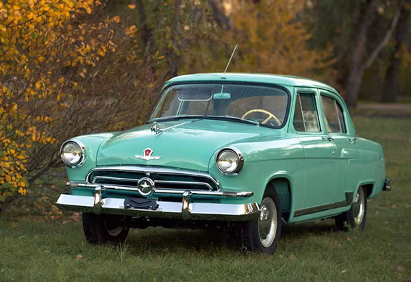 Dong xe oto Volga huyen thoai sap duoc 