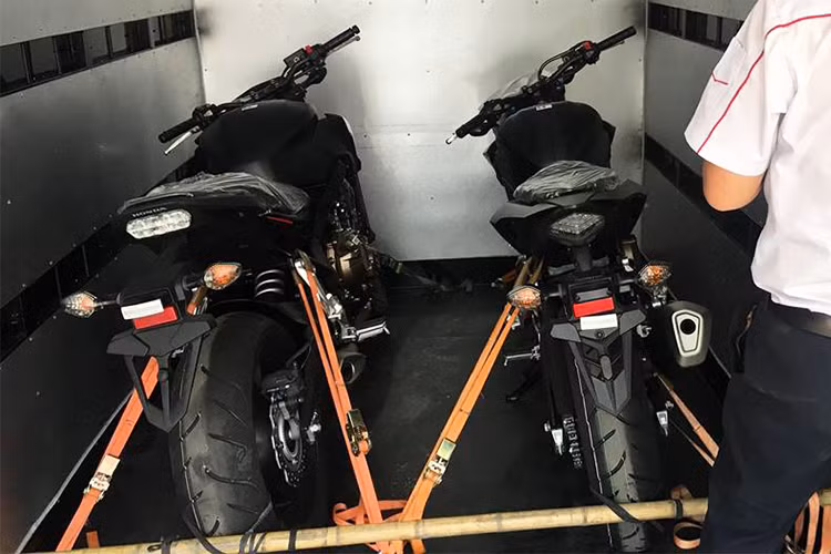 Đáng chú ý trong hai mẫu xe này chính là chiếc Honda CB500X 2018 mới với dung tích ở mức tầm trung và công năng sử dụng của nó cũng đa dạng - phù hợp đa dạng mọi địa hình cũng như đối tượng sử dụng.