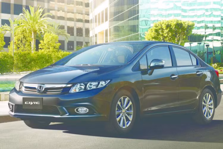 Hon 1.000 xe oto Honda dinh loi tui khi tai Viet Nam