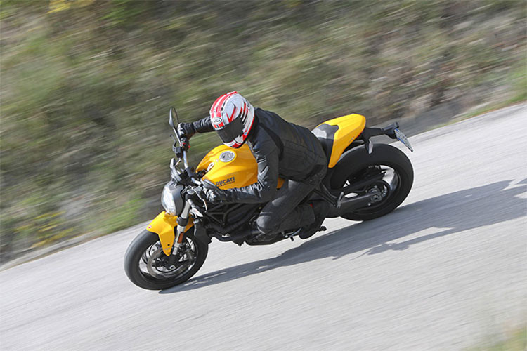 Xe cũng sẽ sử dụng những công nghệ mới nhất của hãng xe máy Ducati để thắt chặt sự liên kết giữa người lái và xe, đưa đến sự hưng phấn cao độ nhưng vẫn làm người lái an tâm hoàn toàn kiểm soát khi vận hành.