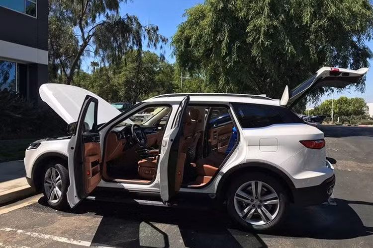 Sau T700, Zotye còn khá nhiều mẫu xe khác muốn mang tới Mỹ. Có thể nói, mặc dù chỉ phổ biến rộng rãi ở Trung Quốc nhưng "danh tiếng" Zotye cũng được quốc tế biến đến nhờ trình độ "đạo nhái" chuyên nghiệp. Ngoài T700, Zotye cũng bị chỉ trích vì có ZR9 giống hệt Porsche Macan.