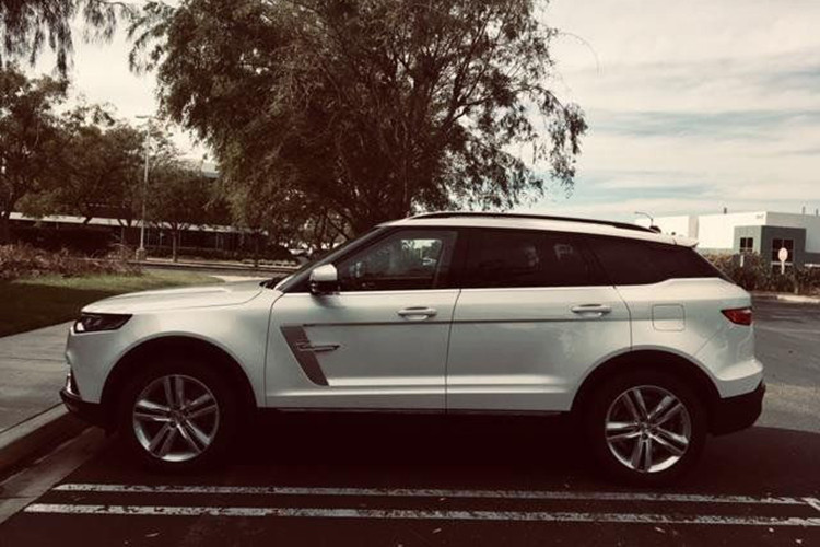 Trước đó, Zotye đã hé lộ rằng mẫu xe đầu tiên của Trung Quốc được bán tại Mỹ sẽ là một chiếc SUV, dự kiến tung ra thị trường vào năm 2020. Theo Zotye, các công việc kỹ thuật, phát triển và phê chuẩn mẫu xe này đang được tiến hành.