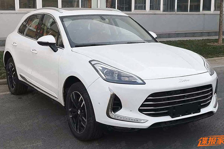 Cùng chờ xem liệu khi bán tại Mỹ thì các mẫu xe nhái của Zotye có thay đổi tích cực hơn không, bởi vì thị trường này rất xem trọng tính bản quyền.
