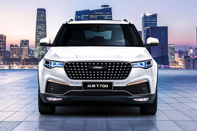 Mặc dù rất kín tiếng về các thông số cụ thể, nhưng trên trang facebook chính thức của Zotye USA đã đăng tải đầy đủ các hình ảnh của mẫu SUV sắp bán tại Mỹ, đó là T700 - một bản sao giá rẻ của Range Rover Evoque thế hệ đầu tiên.