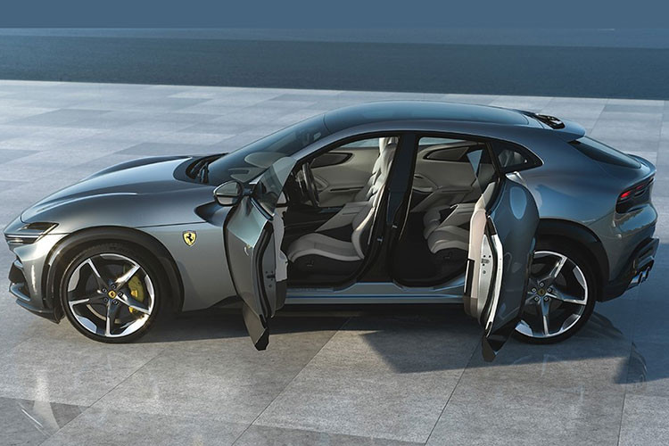 Con số 715 mã lực và mô-men xoắn cực đại 716 Nm của Ferrari Purosangue 2023 cũng đủ khiến DBX707 của Aston Martin có công suất 697 mã lực, Lamborghini Urus Performante 2023 có 657 mã lực hay Bentley Bentagya Speed có sẵn động cơ W12 nhưng chỉ có thể đạt công suất 626 mã lực phải khiếp sợ.