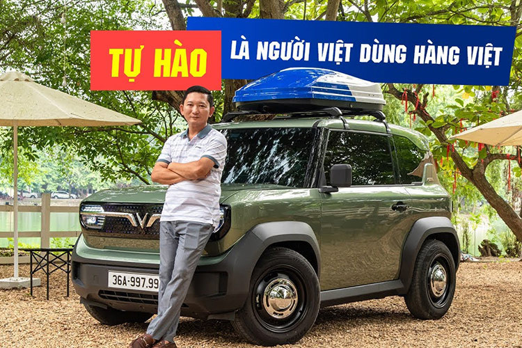 Trong khi đó, tại Thanh Hóa, một chủ nhân VinFast VF3 đã gắn lên xe biển số 36A-997.99. Biển số này đặc biệt khi sở hữu 4 số 9 và sắp xếp cân đối. Số 9 được đọc là "cửu", mang ý nghĩa bền vững, vĩnh cửu, chắc chắn. Trong khi số 7 ở giữa lại thành thần tài "79". Được biết, biển số 36A-997.77 đã được đấu thành công với số tiền 300 triệu đồng.