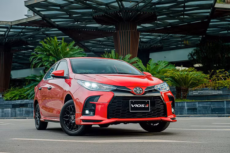 Hon 6.500 xe Toyota den tay khach Viet trong thang dau nam 2022-Hinh-2