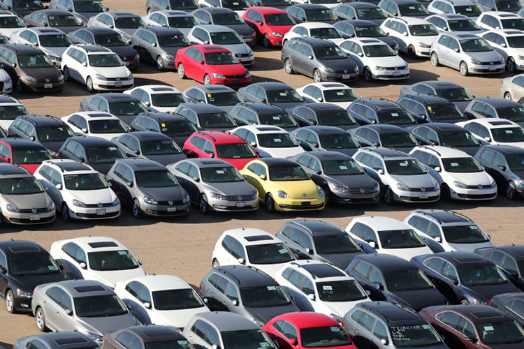 Theo ghi nhận, tính đến cuối năm 2017, Volkswagen đã mua lại 335.000 xe ô tô, trong số đó đã loại bỏ 28.000 chiếc và bán lại 13.000 chiếc. Hiện lượng xe bị thu hồi đang được lưu trữ tại 37 kho trên toàn nước Mỹ.