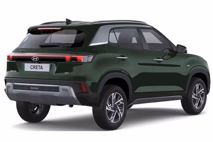 Trang bị an toàn của xe vẫn có các tính năng ADAS như hỗ trợ tránh va chạm trong điểm mù, giám sát điểm mù, hỗ trợ tránh va chạm phía trước, hỗ trợ bám làn đường và hệ thống kiểm soát hành trình thích ứng. Bên cạnh đó là cảm biến áp suất lốp và camera 360 độ.