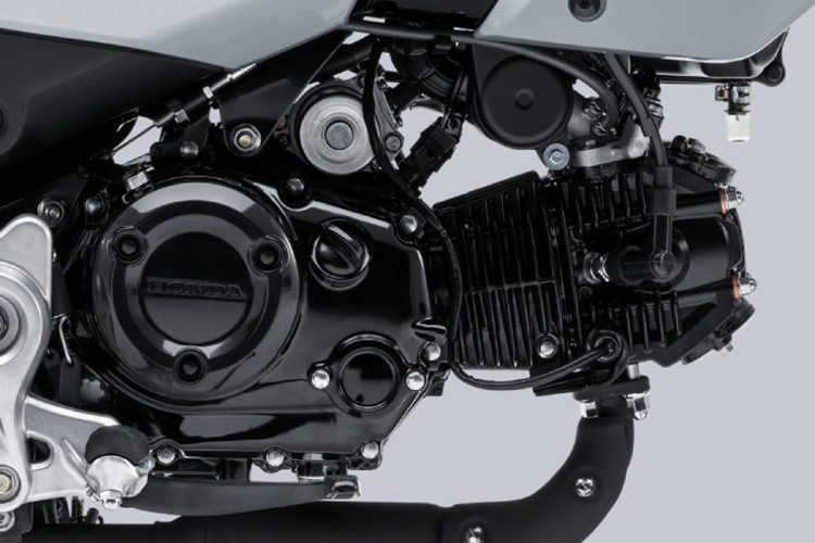 Xe được trang bị động cơ 125cc, 4 thì, 1 xi-lanh, làm mát bằng không khí, với công suất tối đa 9,7 mã lực tại 7.250 vòng/phút và mô-men xoắn cực đại 10,49 Nm tại 5.500 vòng/phút.