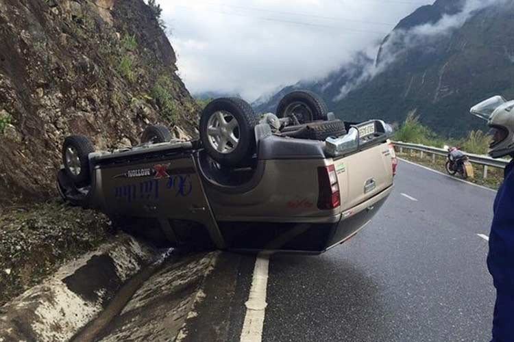 Hiện tượng mất phanh xe rất ít khi xảy ra, nhưng hiện tượng này có thể xảy ra với bất cứ xe nào. Trọng lượng và tốc độ của xe ảnh hưởng rất lớn đến lực phanh của hệ thống phanh. Trọng lượng càng lớn, tốc độ càng cao thì quãng đường phanh (quãng đường dừng xe) càng lớn.