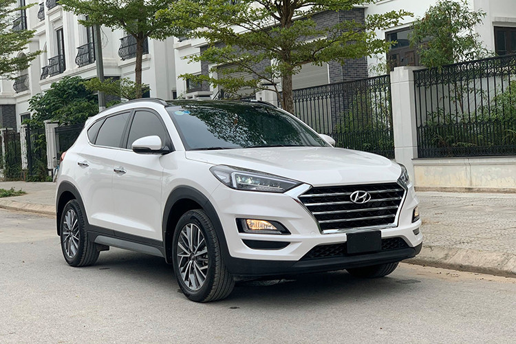 Hyundai Tucson may dau xa hang, 
