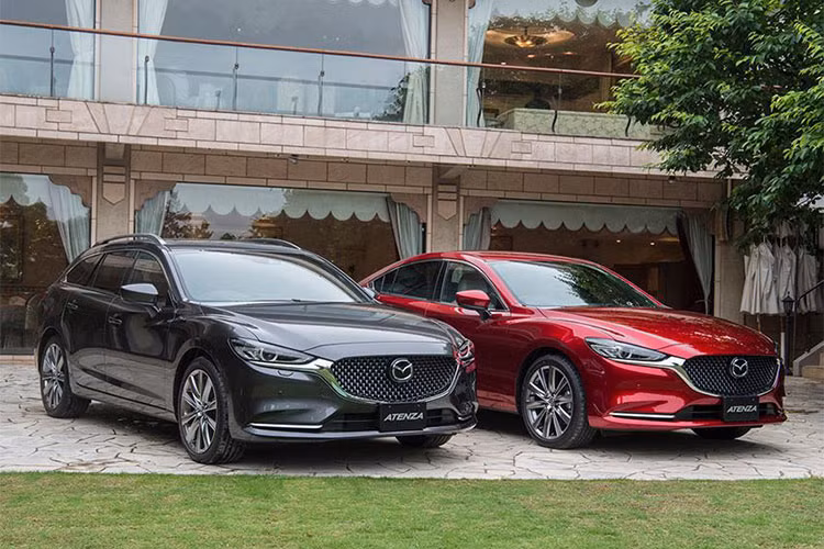 Giá xe Mazda6 2018 tại Nhật Bản khởi điểm từ 2.829.600 Yên (tương đương 589 triệu đồng). Dù phân khúc SUV/crossover đang tăng trưởng như vũ bão nhưng hãng Mazda vẫn có thể bán khoảng 150.000 chiếc sedan trên toàn thế giới mỗi năm nhờ việc sản xuất xe ở Trung Quốc và Nga. Do đó, không có gì lạ khi hãng Mazda đặt nhiều kỳ vọng vào Mazda6 2018.