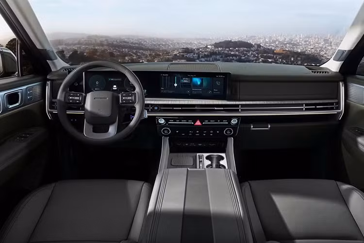 Theo báo cáo kinh doanh của hãng Hyundai cho thấy, trong tháng đầu tiên, Hyundai Palisade 2025 mới bán được 1.234 chiếc và con số này dự kiến sẽ tăng trưởng đáng kể trong thời gian tới. Trước đó, giai đoạn nhận đặt trước vào tháng 12 đã lập kỷ lục khi ghi nhận hơn 45.000 đơn đặt hàng.