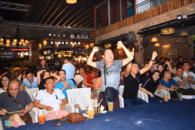 Dien vien Ly Hung, Tan Beo va nhieu nghe si vo oa khi Duy Manh ghi ban-Hinh-9