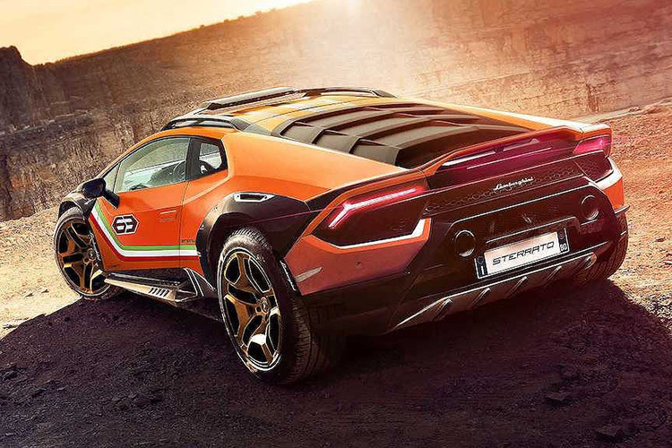 Ngoài ra, thân vỏ hợp chất của xe với khả năng bảo vệ các hốc gió và động cơ khỏi đất đá, cùng với tấm chắn bùn làm từ chất liệu lai như sợi carbon và nhựa thông đàn hồi. Điều hướng trong điều kiện ít ánh sáng cũng sẽ không không thành vấn đề nhờ có đèn LED trên tấm cản va phía trước với khả năng chống ngập và thanh đèn LED đặt trên mái.