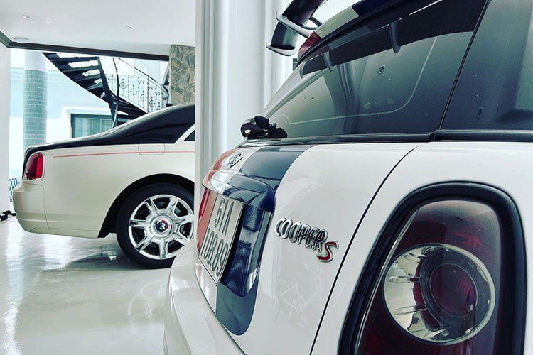 Dai gia Minh Nhua khoe 