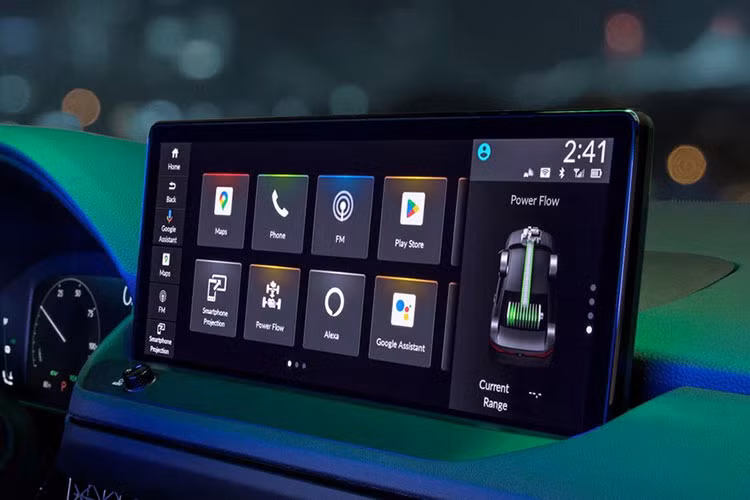 Chưa hết, Honda Accord 2023 dự kiến sẽ được trang bị cửa gió điều hòa kéo dài trên mặt táp-lô, tương tự Civic, HR-V và CR-V mới. Tuy nhiên, cửa gió điều hòa của Honda Accord mới lại đi kèm tấm lưới trang trí với mắt lưới hình quả trám giống lưới tản nhiệt thay vì hình tổ ong như những người anh em cùng thương hiệu.