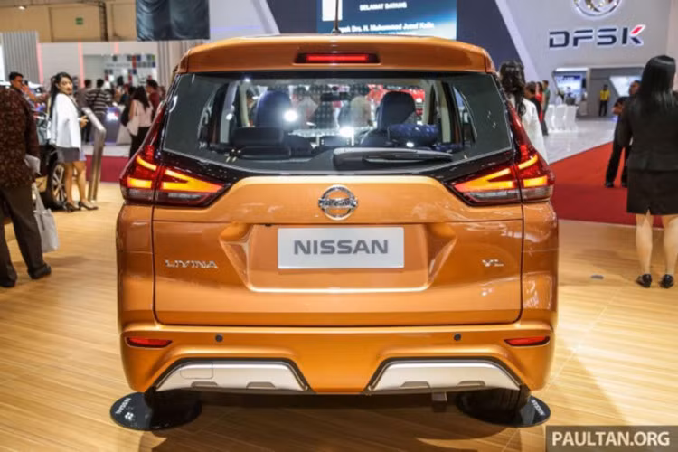 Việc Livina 2019 là "anh em song sinh" của Xpander không có gì khó hiểu khi Nissan hiện đang nắm trong tay số lượng lớn cổ phần của tập đoàn Mitsubishi. Ngoài ra, 2 thương hiệu này cũng nằm trong khối liên minh Renault-Nissan-Mitsubishi.
