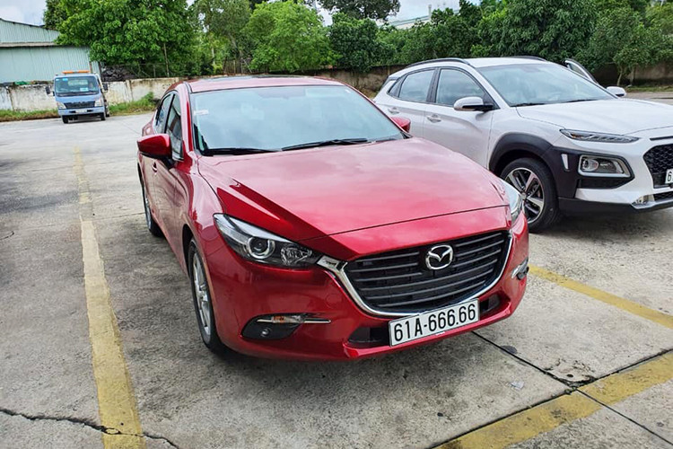  Biển số ngũ quý 6 cho Mazda3 (61A-666.66) vừa tìm được chủ nhân tại Bình Dương trong ngày hôm nay (17/9). Tấm biển kiểm soát này, được xem là một trong những biển đẹp bậc nhất tại tỉnh này hiện nay.
