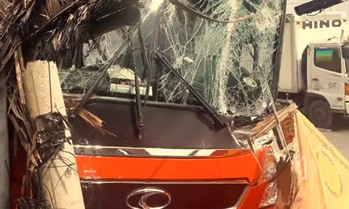 Xe khach Phuong Trang tong lien hoan, pha tan quan com-Hinh-2