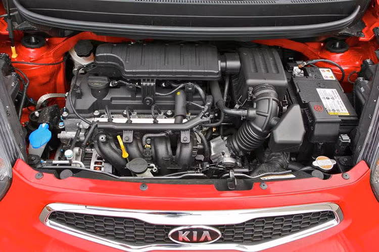 Xe được trang bị động cơ 1.2 L Kappa MPI, tương tự như trên bản 1.2 EX, có khả năng sản sinh công suất 87 mã lực tại dải vòng tua 6000 vòng/phút và mô-men-xoắn 120 Nm tại dải vòng tua 4000 vòng/phút.