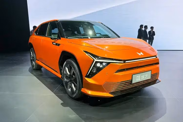 Liên doanh Dongfeng-Honda vừa công bố mẫu SUV chạy điện Honda S7 2025 mới sẽ sớm ra mắt tại Trung Quốc. Đáng chú ý, mẫu xe này được trang bị phần mềm hỗ trợ lái tiên tiến của Huawei.