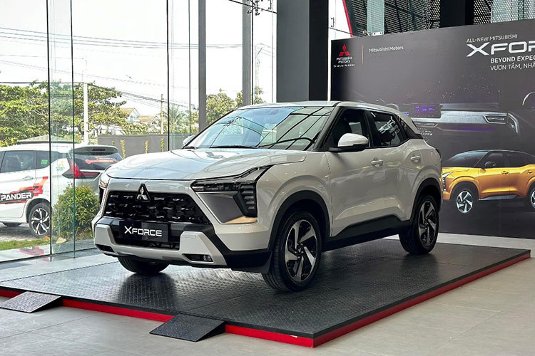 Mitsubishi Motors Viet Nam ky niem 30 nam va ra mat loat oto moi-Hinh-3