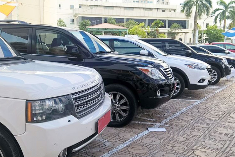 Cuối cùng, hãy nghe các chuyên gia tư vấn tài chính tư vẫn, việc cân đối được khả năng tài chính trước khi quyết định mua xe ôtô không chỉ giúp khách hàng chọn được chiếc xe phù hợp mà còn “an toàn” trong suốt quá trình sử dụng xe - đặc biệt là xe cũ mức khấu hao sẽ như thế nào.