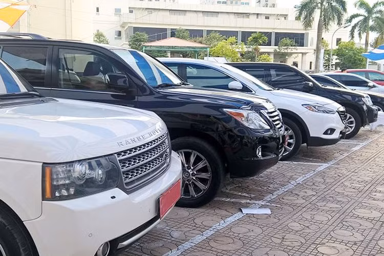 Cuối cùng, hãy nghe các chuyên gia tư vấn tài chính tư vẫn, việc cân đối được khả năng tài chính trước khi quyết định mua xe ôtô không chỉ giúp khách hàng chọn được chiếc xe phù hợp mà còn “an toàn” trong suốt quá trình sử dụng xe - đặc biệt là xe cũ mức khấu hao sẽ như thế nào.