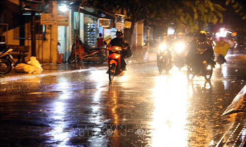 Du bao thoi tiet hom nay: Bac Bo, cac tinh tu Thanh Hoa den Thua Thien - Hue mua to