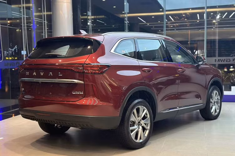 Haval H6 tiep da giam gia sau toi 300 trieu dong trong thang 11/2023-Hinh-3