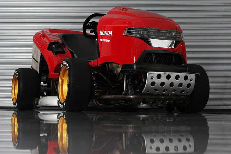 Mean Mower là máy cắt cỏ Honda, nhưng được chế tạo và hiệu chỉnh bởi Team Dynamics, đối tác của Honda ở giải đua British Touring Car Championship. Được biết, Team Dynamics chính là đơn vị sản xuất chiếc Mean Mower nguyên bản và giành được danh hiệu máy cắt cỏ nhanh nhất thế giới vào năm 2014.