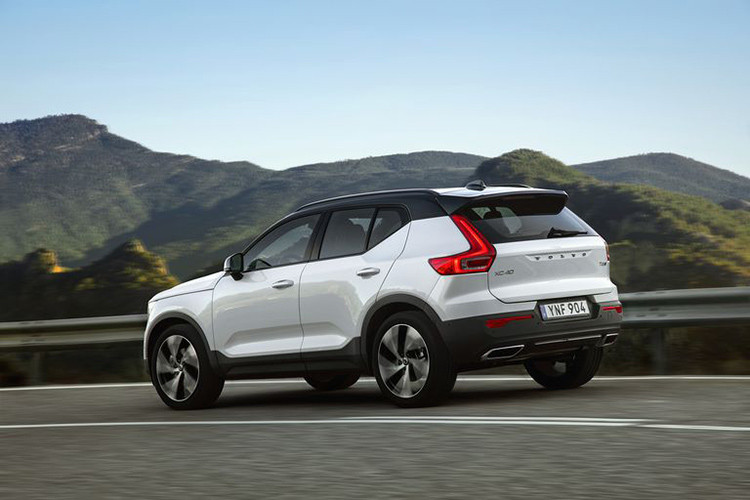 Tại thị trường gần Nam là Malaysia, Volvo XC40 2019 được sản xuất lắp ráp tại nhà máy Shah Alam và sở hữu mức giá 255.888 RM (khoảng 1,4 tỷ đồng), rẻ hơn khoảng 350 triệu đồng so với thị trường Việt Nam.