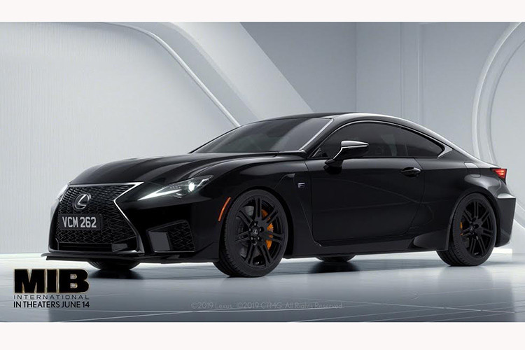 Bộ phim bắt đầu được công chiếu tại Việt Nam kể từ hôm nay, 14/06/2019, hứa hẹn mang đến cho những khán giả đam mê điện ảnh một hành trình trải nghiệm đầy phấn khích. Lexus Việt Nam cũng tổ chức một không gian thương hiệu xe sang Lexus giàu cảm xúc.