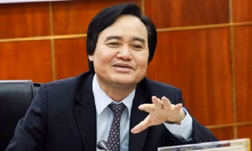 Đại biểu QH Phạm Thị Minh Hiền cho rằng Bộ trưởng Bộ GD-ĐT Phùng Xuân Nhạ cần lên tiếng về vụ gian lận điểm thi ở Hà Giang - Ảnh: GD và Thời đại
