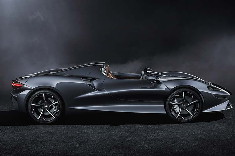 Mới đây, trên trang rao bán xe Mobile.de nổi tiếng của Đức, một người nào đó đã rao bán suất đặt mua McLaren Elva với giá lên đến 2,975 triệu Euro (khoảng 3,295 triệu USD hay 76,1 tỷ đồng).